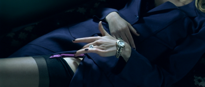 Hélène de Fougerolles in "Mortel Transfert" ("Mortal Transfer"), 2001, Regie Jean-Jacques Beineix.