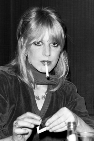 Marianne Faithfull.