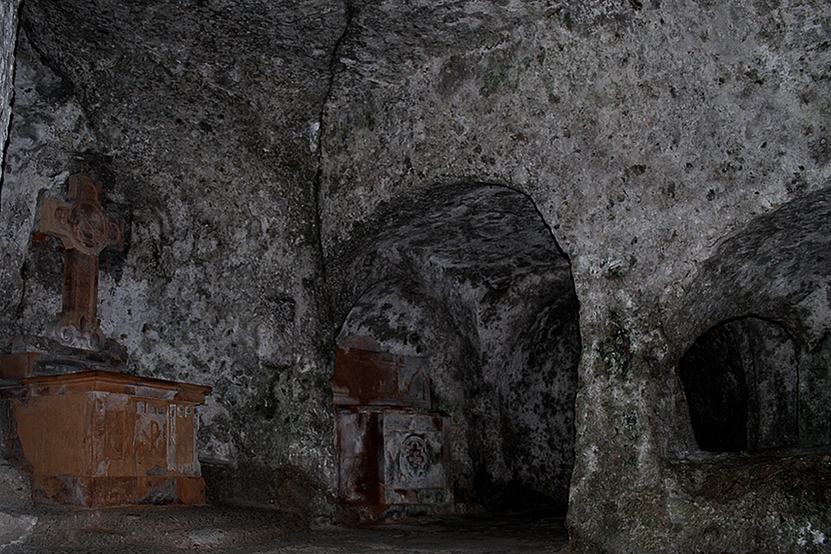 Salzburg. Die Katakomben. Maximuskapelle.
