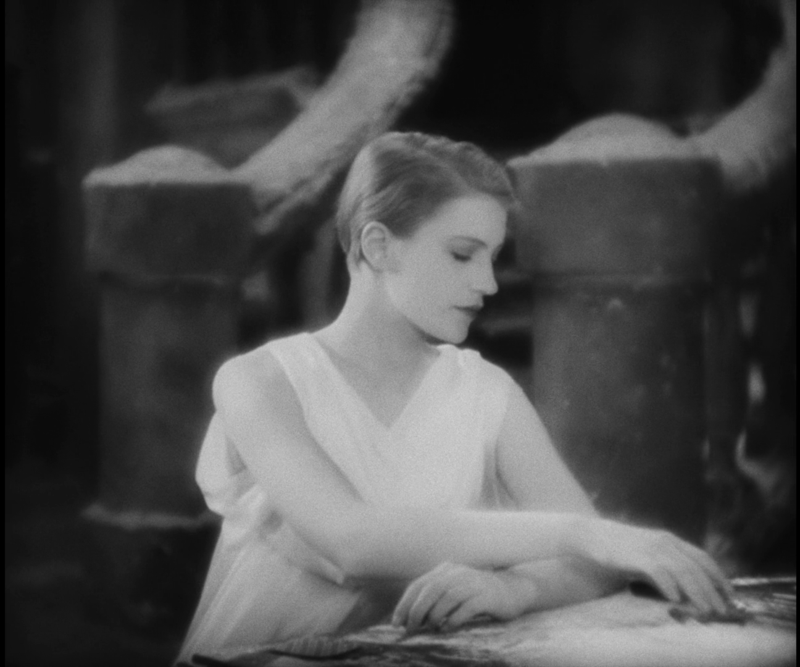 Lee Miller in "Le sang d'un poète" ("The Blood of a Poet"), Jean Cocteau, 1932.