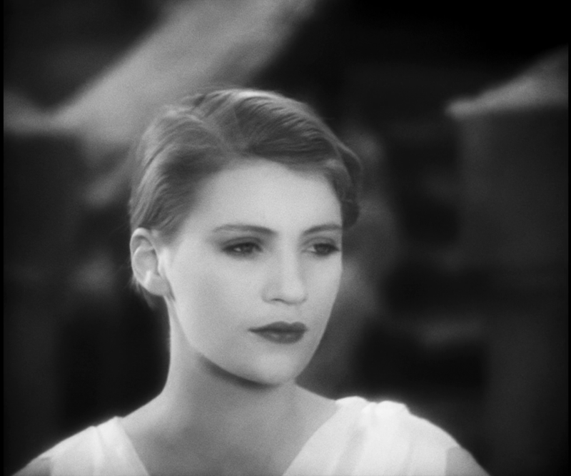 Lee Miller in "Le sang d'un poète" ("The Blood of a Poet"), Jean Cocteau, 1932.