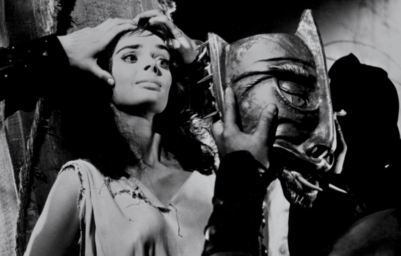 Das Grauen und das Grausige. Text 002 in der "Philosophie des Horrors" von Christian Erdmann. Bild: Barbara Steele in "La Maschera del Demonio" ("Black Sunday" / "Mask of Satan"), Regie Mario Bava.