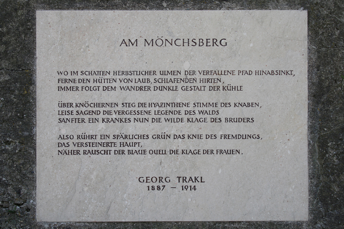 Salzburg. Mönchsberg. Georg Trakl-Gedichttafel.