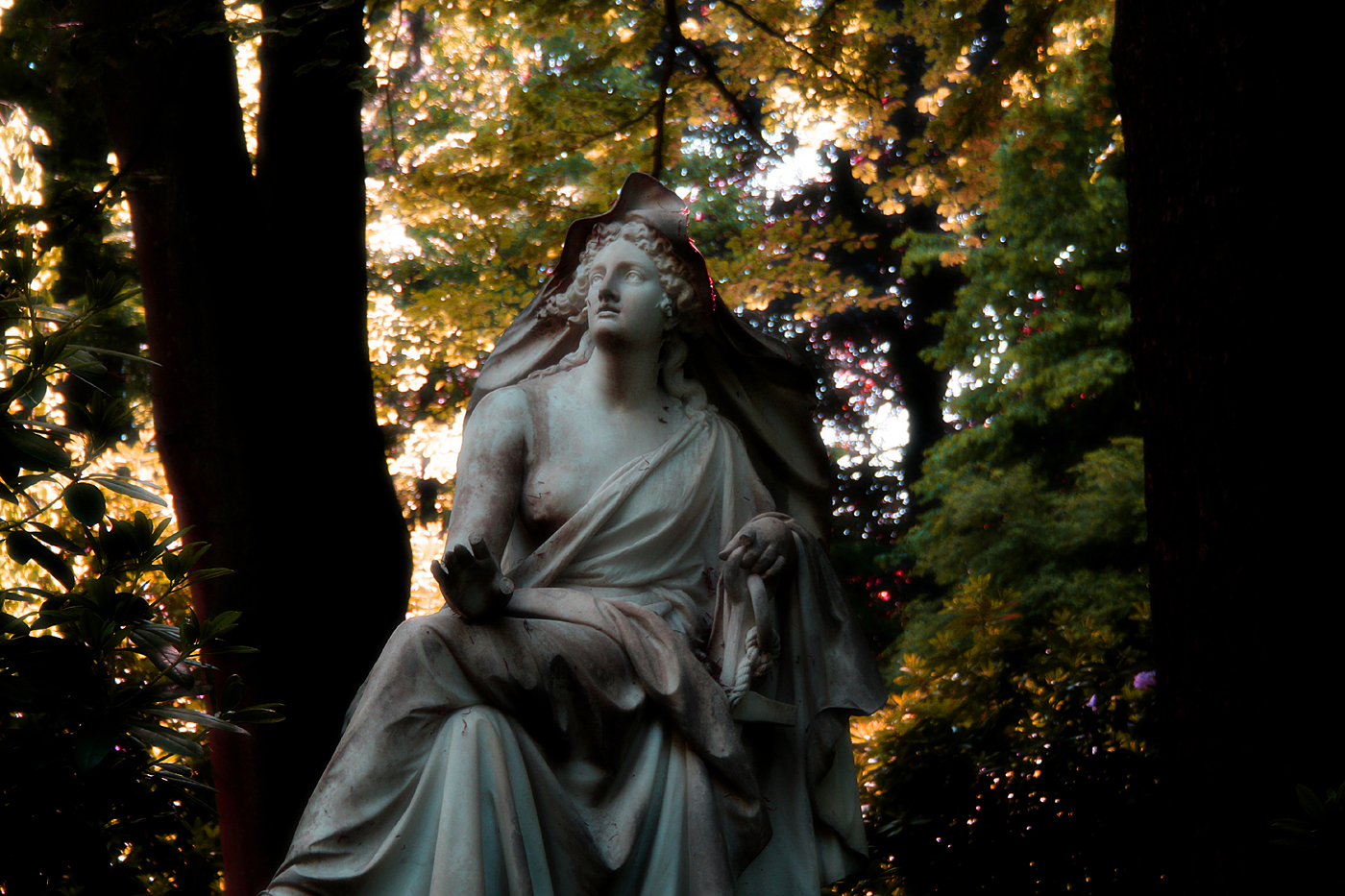 Friedhof Ohlsdorf Hamburg. Ohlsdorf Cemetery Hamburg. Foto von Christian Erdmann.