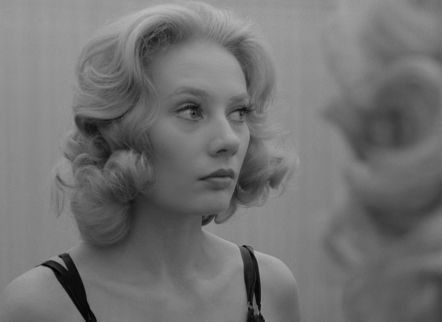 Candace Hilligoss in "Carnival of Souls" ("Tanz der toten Seelen"), 1962, Regie Herk Harvey.