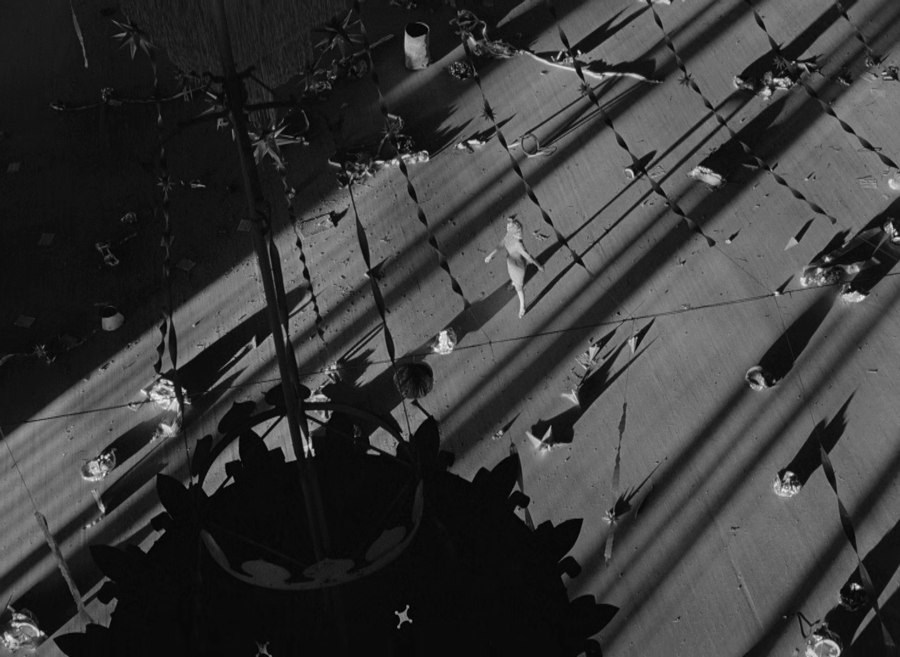 Candace Hilligoss in "Carnival of Souls" ("Tanz der toten Seelen"), 1962, Regie Herk Harvey.