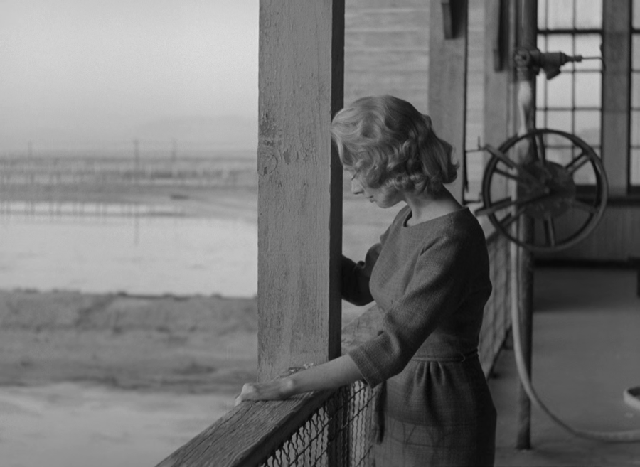 Candace Hilligoss in "Carnival of Souls" ("Tanz der toten Seelen"), 1962, Regie Herk Harvey.