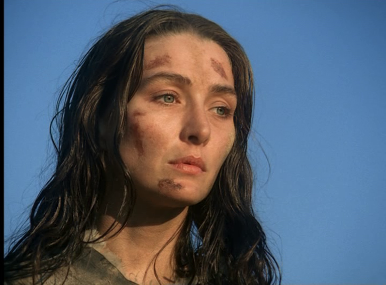 Christine Kaufmann als Labiskwee in "Lockruf des Goldes", Fernsehfilm in 4 Teilen von 1975, 4. Teil: "Vierauge". Artikel von Christian Erdmann.