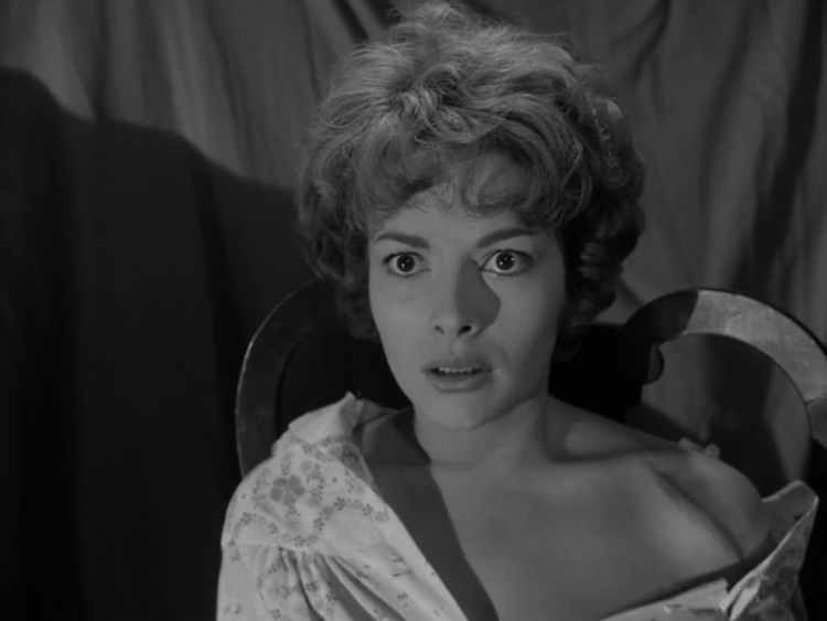 Karin Dor in "Die Bande des Schreckens", 1960.