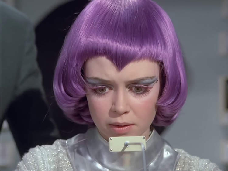 Gabrielle Drake als Lt. Ellis in der TV-Serie "UFO".