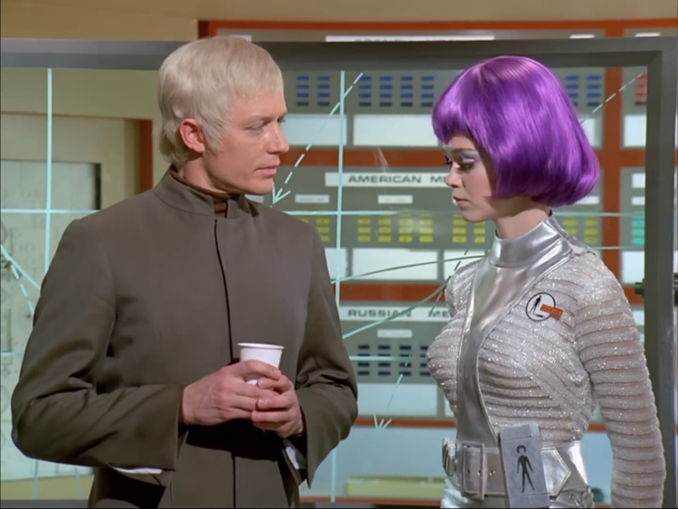 Gabrielle Drake als Lt. Ellis in der TV-Serie "UFO".