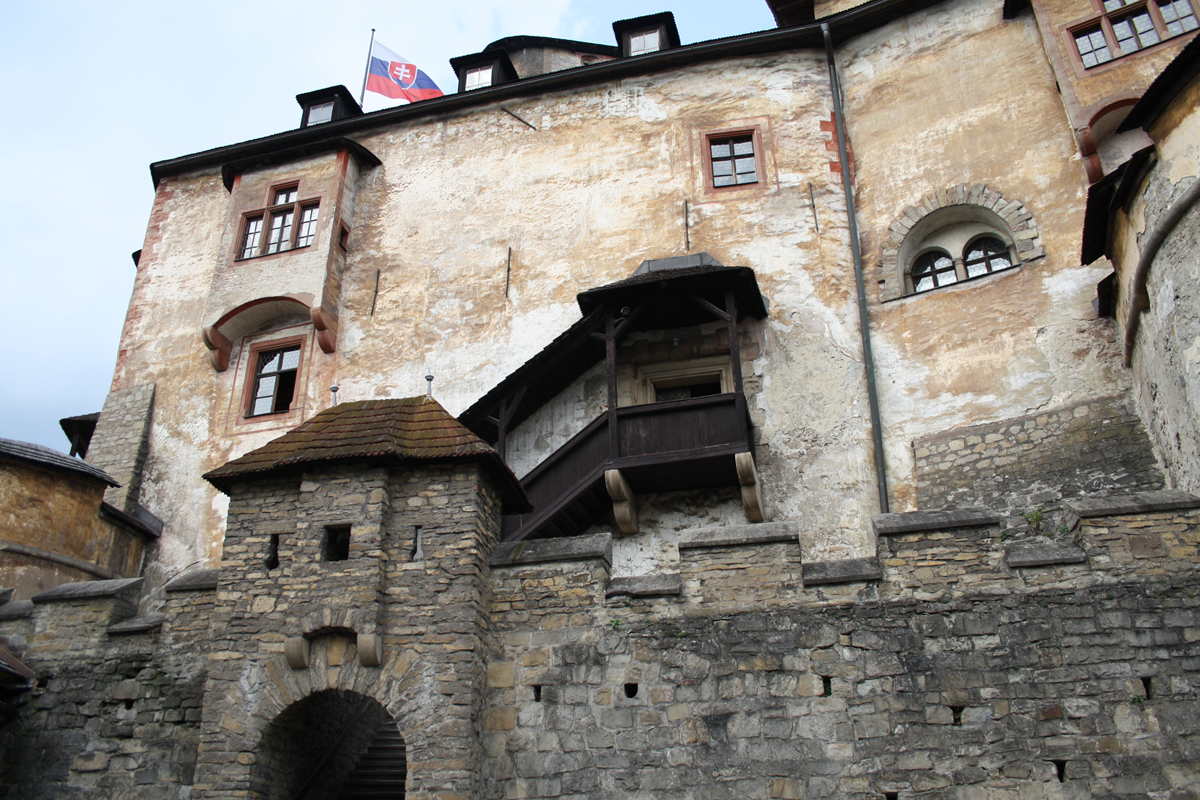 Arwaburg, Burg Orava, Drehort für "Nosferatu - Eine Symphonie des Grauens" von F. W. Murnau. Foto Christian Erdmann.