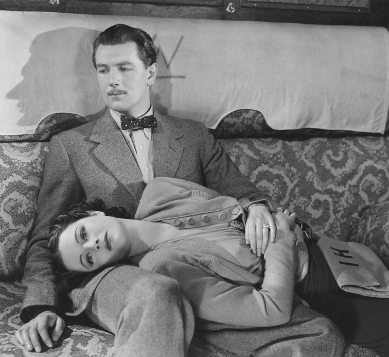 Michael Redgrave, Margaret Lockwood in "The Lady Vanishes", 1938, Regie Alfred Hitchcock.