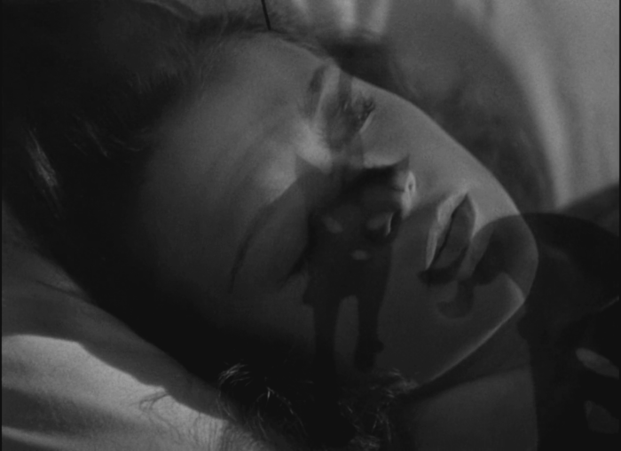 Simone Simon in "Cat People", Regie Jacques Tourneur.