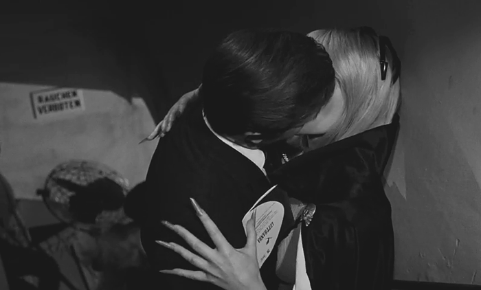 "The Diabolical Dr. Z" ("MIss Muerte"), Regie Jess Franco.