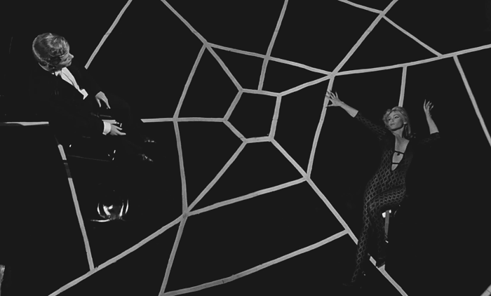 Estella Blain in "The Diabolical Dr. Z" ("MIss Muerte"), Regie Jess Franco.