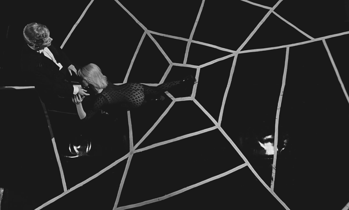 Estella Blain in "The Diabolical Dr. Z" ("MIss Muerte"), Regie Jess Franco.