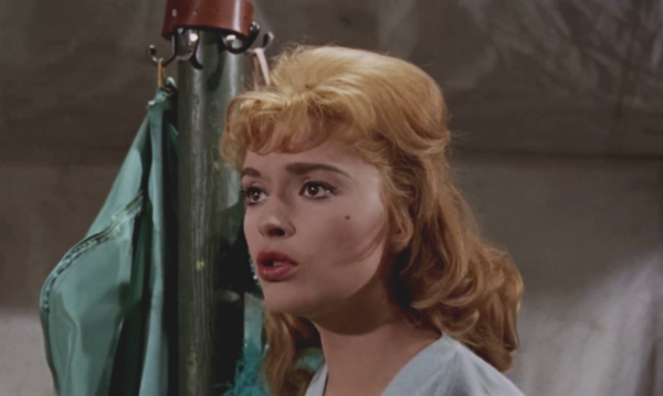 Yvonne Monlaur in Circus of Horrors ("Der Rote Schatten"), 1960, Regie Sidney Hayers.