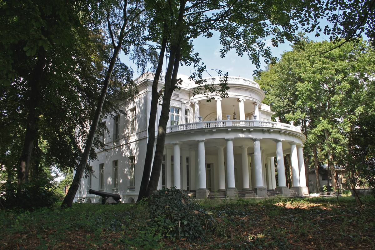 Drehort für "Der amerikanische Freund": Säulenvilla Elbchaussee 186.