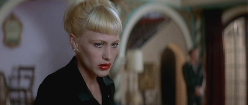 Patricia Arquette in "Lost Highway", Regie David Lynch.