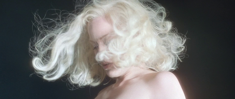 Patricia Arquette in "Lost Highway", Regie David Lynch.